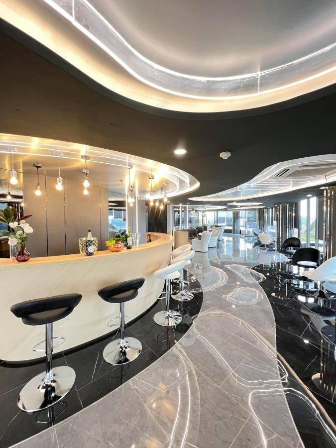 Oakwood Suites Tiwanon Bangkok Nonthaburi Luaran gambar